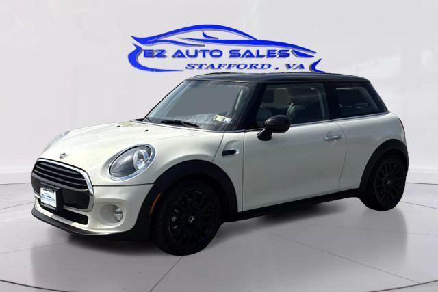 Photo of 2019 White MINI Hardtop