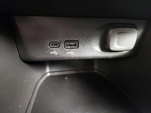 Photo of 2024 Red Buick Envista