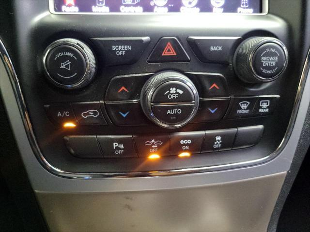 Photo of 2014 Brilliant Black Crystal Pearlcoat Jeep Grand Cherokee