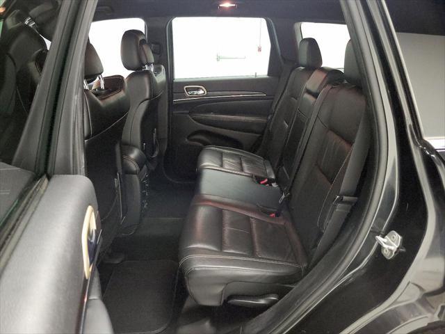 Photo of 2014 Brilliant Black Crystal Pearlcoat Jeep Grand Cherokee