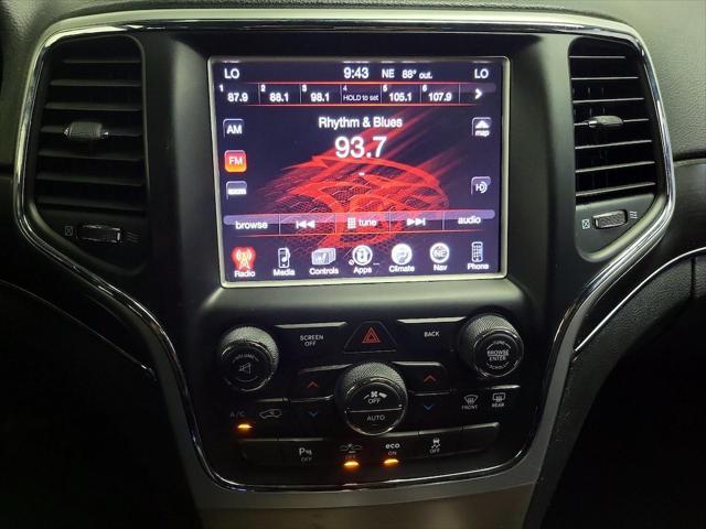 Photo of 2014 Brilliant Black Crystal Pearlcoat Jeep Grand Cherokee