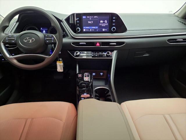 Photo of 2023 Gray Hyundai SONATA