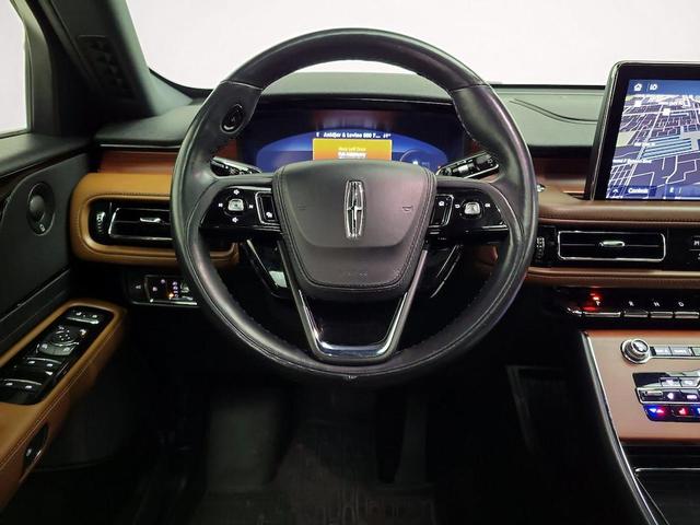 Photo of 2021 CERAMIC PEARL Lincoln Aviator