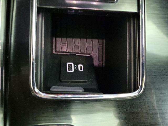 Photo of 2021 CERAMIC PEARL Lincoln Aviator