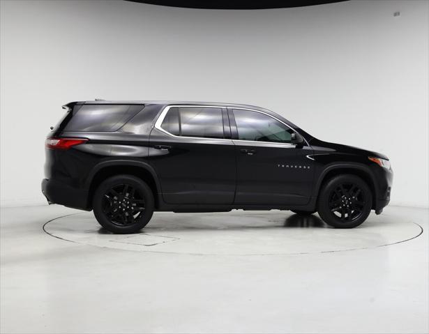 Photo of 2020 Mosaic Black Metallic Chevrolet Traverse