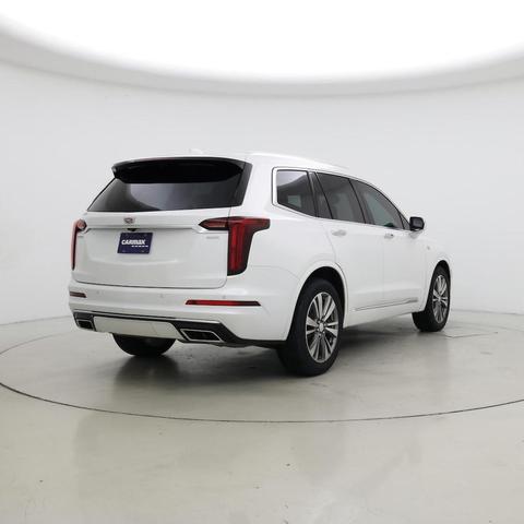 Photo of 2021 Pearl Cadillac XT6