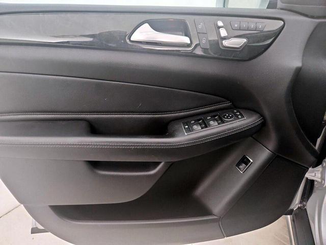 Photo of 2016 Silver Mercedes-Benz GLE-Class