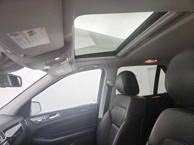 Photo of 2016 Silver Mercedes-Benz GLE-Class