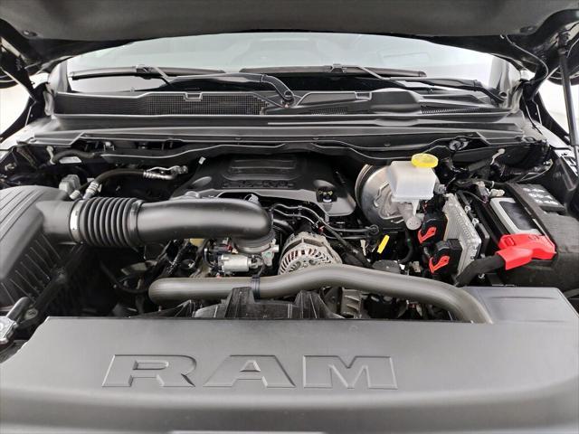 Photo of 2022 Diamond Black Crystal Pearlcoat RAM 1500