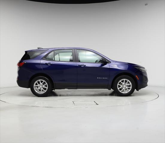 Photo of 2023 Blue Glow Metallic Chevrolet Equinox
