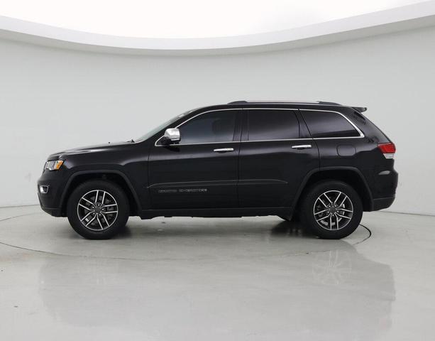 Photo of 2021 Diamond Black Crystal Pearlcoat Jeep Grand Cherokee