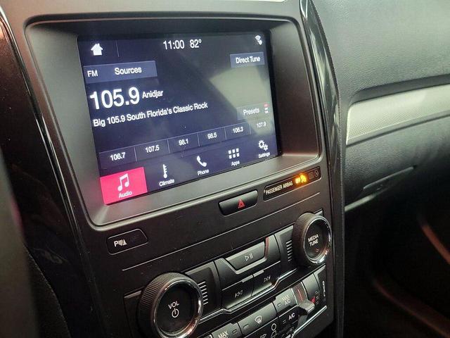 Photo of 2018 Magnetic Metallic Ford Explorer