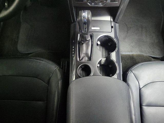 Photo of 2018 Magnetic Metallic Ford Explorer