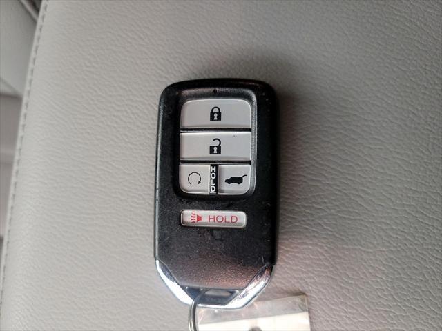 Photo of 2020 Radiant Red Metallic Honda CR-V