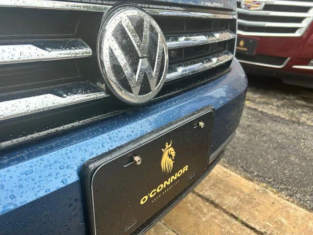 Photo of 2020 Blue Volkswagen Tiguan