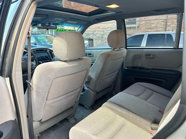 Photo of 2001 Grey Toyota Highlander
