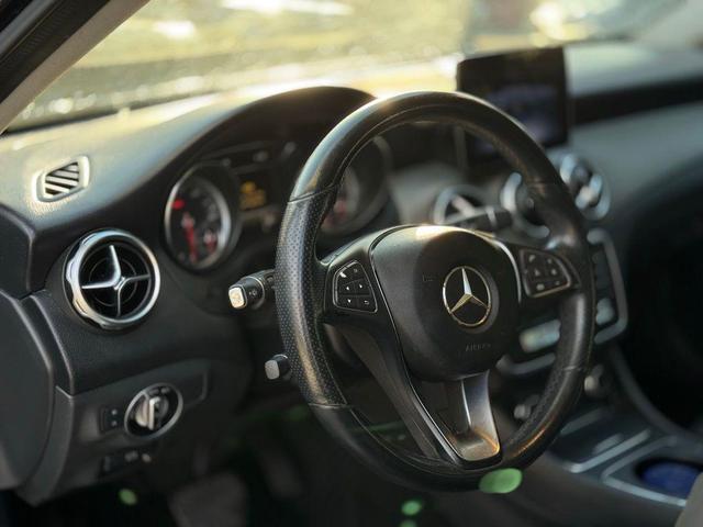 Photo of 2020 Black Mercedes-Benz GLA 250