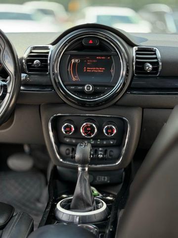Photo of 2016 Blue MINI Clubman