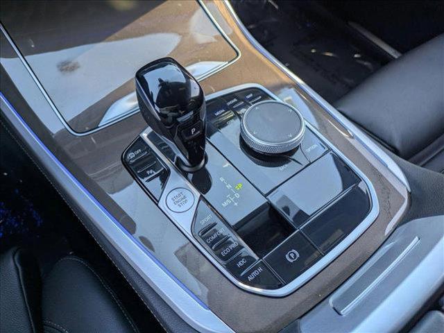 Photo of 2022 Alpine White BMW X5