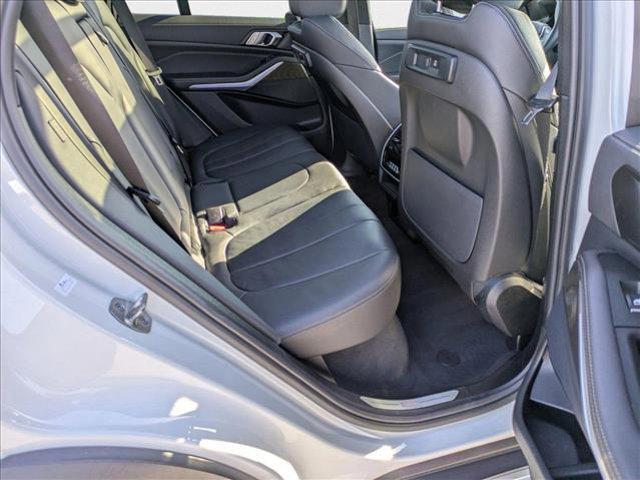 Photo of 2022 Alpine White BMW X5