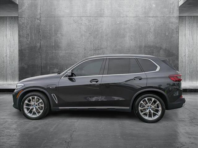 Photo of 2022 Dark Graphite Metallic BMW X5 PHEV