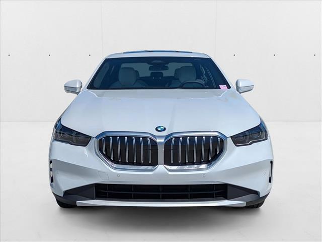 Photo of 2026 Mineral White Metallic BMW 530