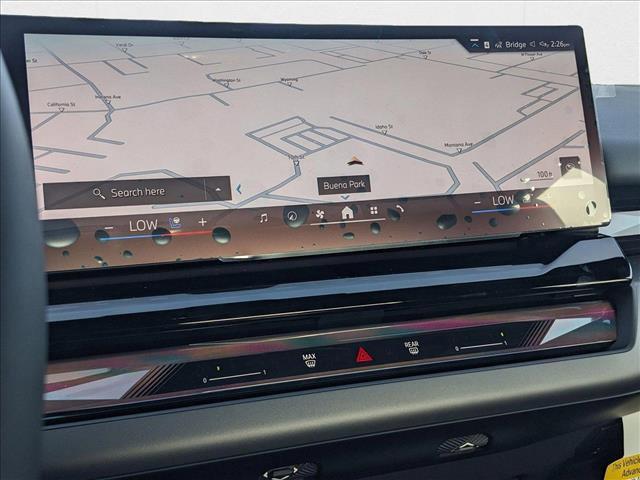 Photo of 2025 Black Sapphire Metallic BMW i5