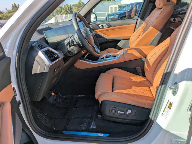 Photo of 2025 Alpine White BMW X5