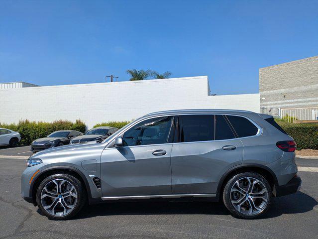 Photo of 2024 Skyscraper Grey Metallic BMW X5 PHEV