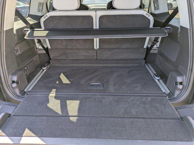 Photo of 2023 El Cap Granite Rivian R1S