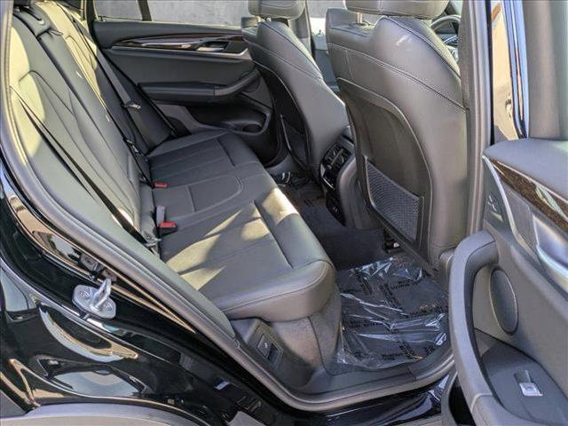 Photo of 2022 Jet Black BMW X3