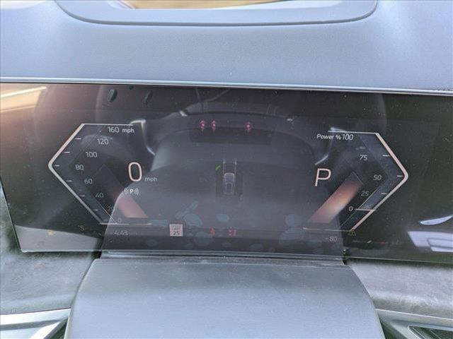 Photo of 2026 Dravit Grey Metallic BMW X7