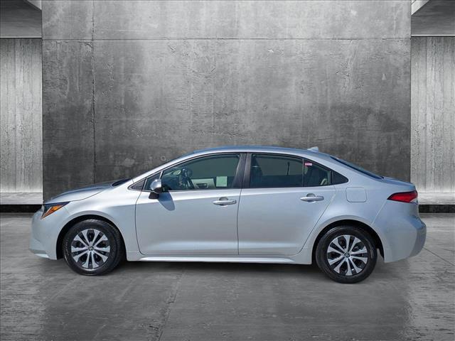 Photo of 2022 Silver/Gray Toyota Corolla Hybrid