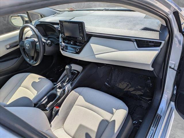 Photo of 2022 Silver/Gray Toyota Corolla Hybrid
