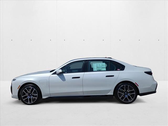 Photo of 2025 Mineral White Metallic BMW 750e