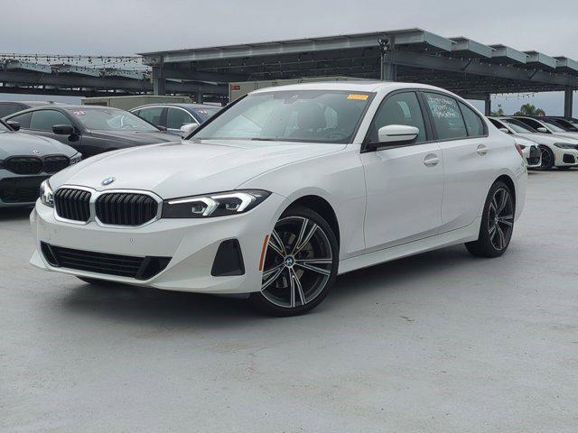 Photo of 2023 Alpine White BMW 330