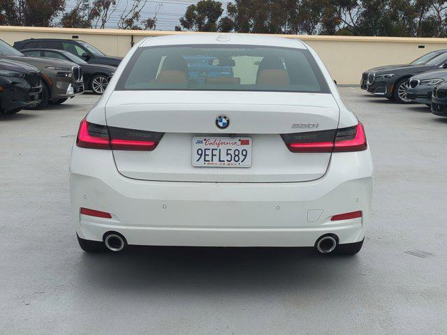 Photo of 2023 Alpine White BMW 330