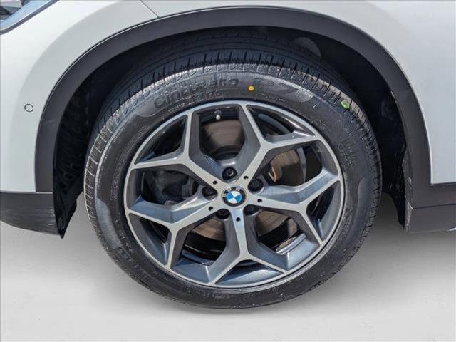 Photo of 2018 White BMW X1