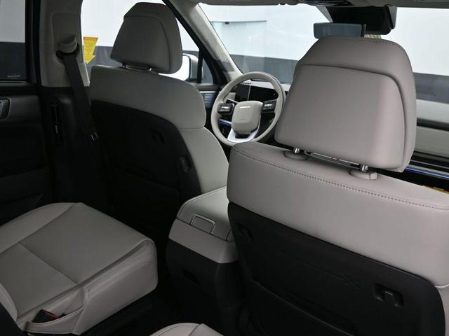 Photo of 2026 Shimmering Silver Hyundai SANTA FE HEV