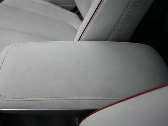 Photo of 2023 Digital Teal Hyundai IONIQ 5