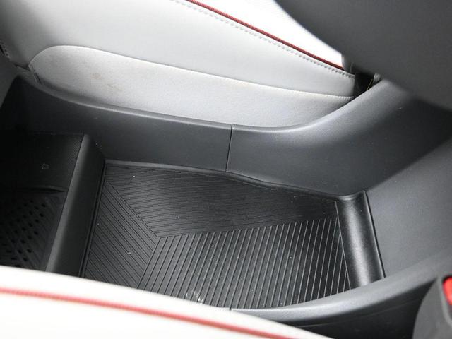 Photo of 2023 Digital Teal Hyundai IONIQ 5