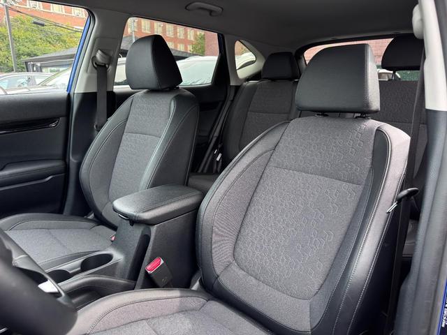 Photo of 2024 Neptune Blue Kia Seltos