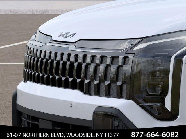 Photo of 2026 Glacial White Pearl Kia Sportage