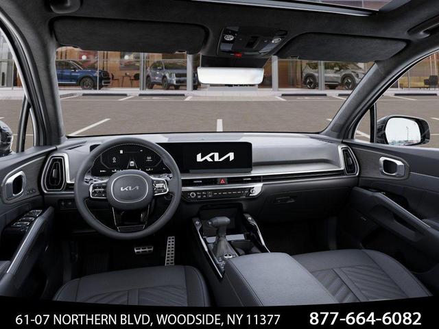 Photo of 2025 Wolf Gray Kia Sorento