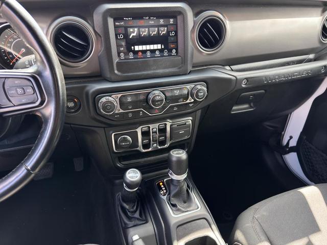 Photo of 2021 Bright White Clearcoat Jeep Wrangler Unlimited