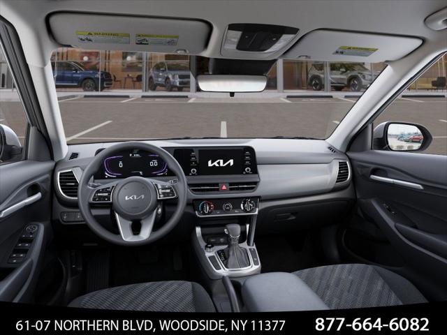 Photo of 2024 Snow White Pearl Kia Seltos