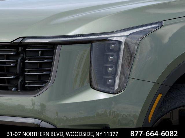 Photo of 2025 Jungle Green Kia Sorento