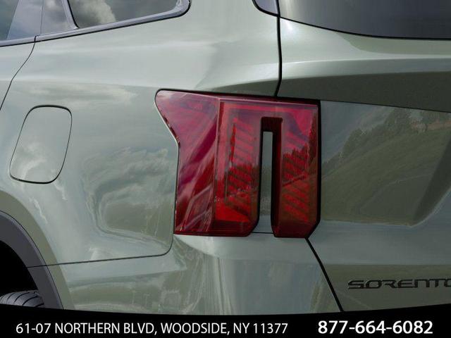 Photo of 2025 Jungle Green Kia Sorento