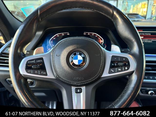 Photo of 2022 Black Sapphire Metallic BMW X6