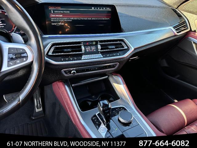 Photo of 2022 Black Sapphire Metallic BMW X6